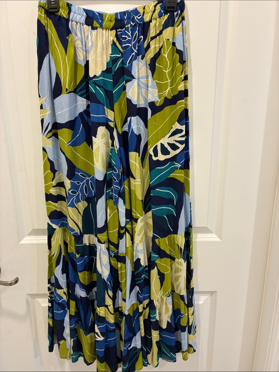 True Destinations Pants - True Destinations Tropical Leaf Wide Ruffled leg Pant